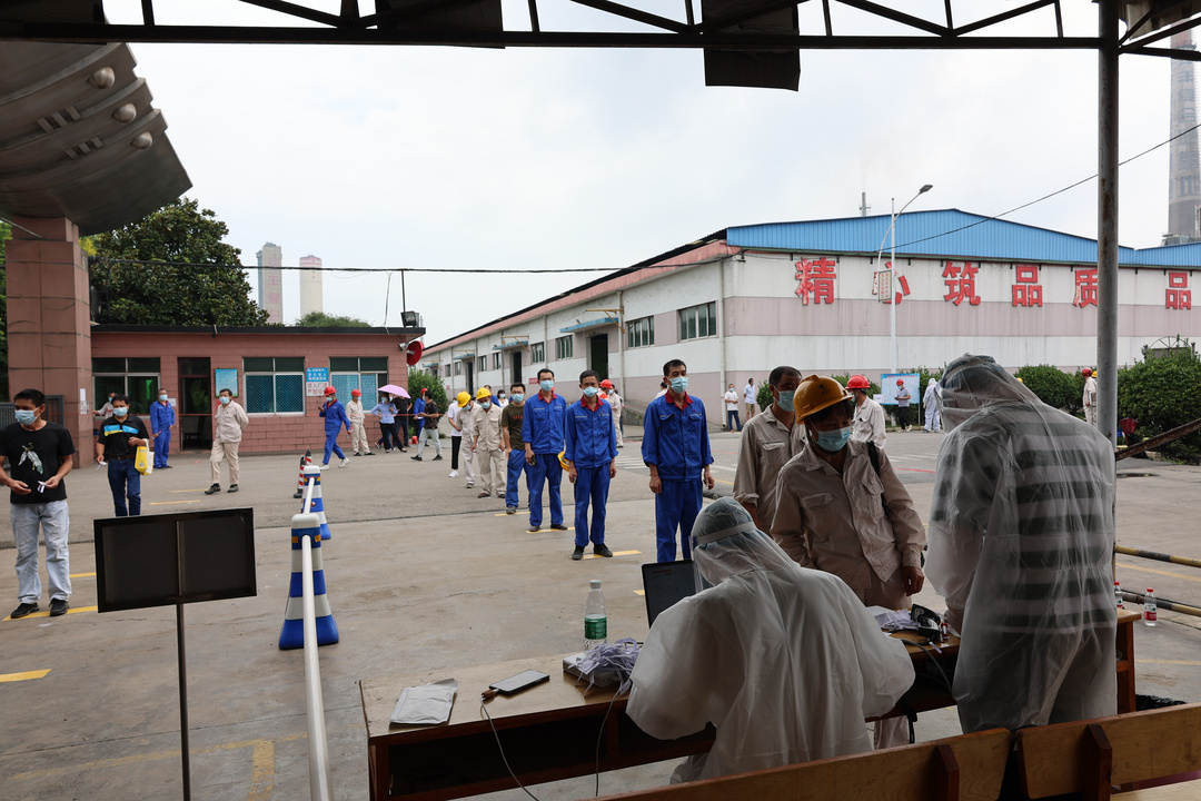 图6.有序排队等待（2）.JPG